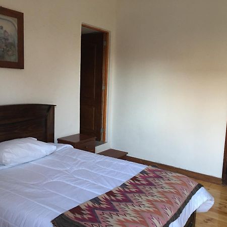 Hotel Manco Capac Jauja Екстериор снимка