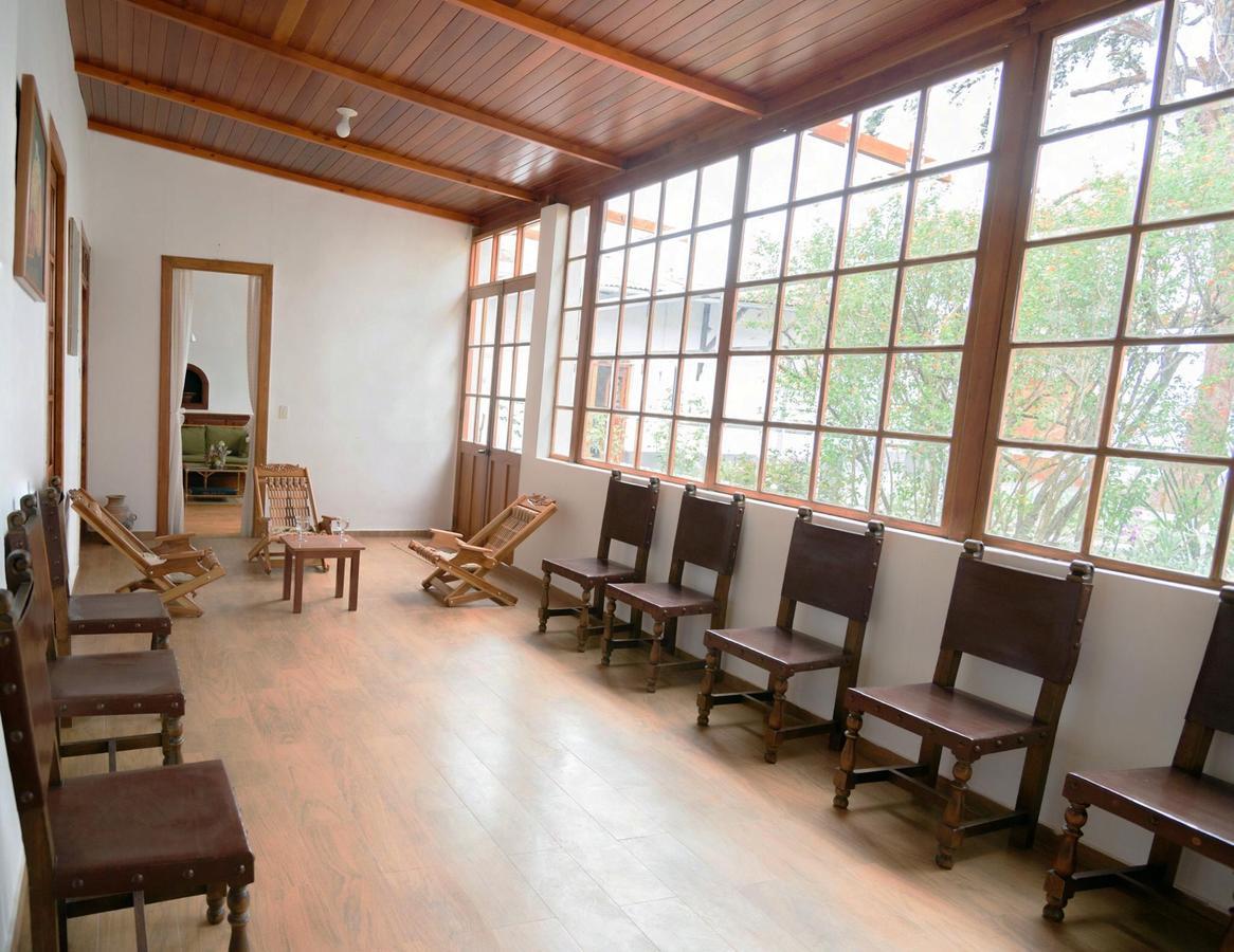 Hotel Manco Capac Jauja Екстериор снимка